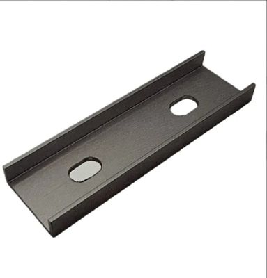 Un bon prix. Panneau solaire étanche à l'air des rails de montage du panneau solaire personnalisé rails en aluminium en ligne